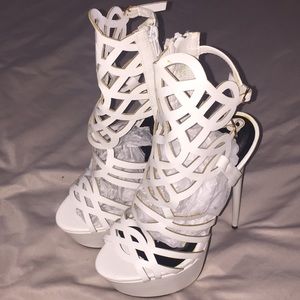 Paper Fox-  5” White Heels